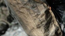 Bushmen B-COVER™ Housse De Sangle/Sac à Dos - Large -Célèbre Camping Magasin bushmen b cover housse de sanglesac a dos large 5